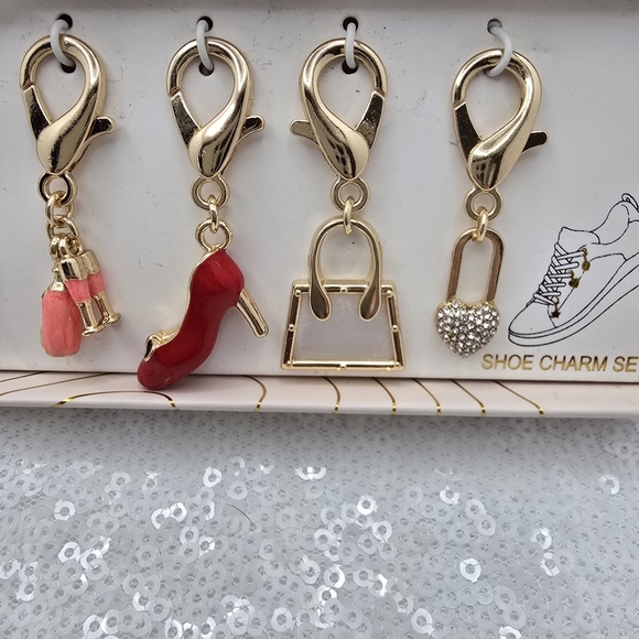 Shoe Charms by Eye Candy Los Angeles 8 Charms Colorful & Bling - Picture 4 of 7